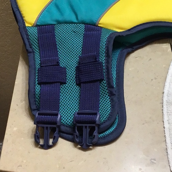 Small Dog Flotation Device - Picture 7 of 10